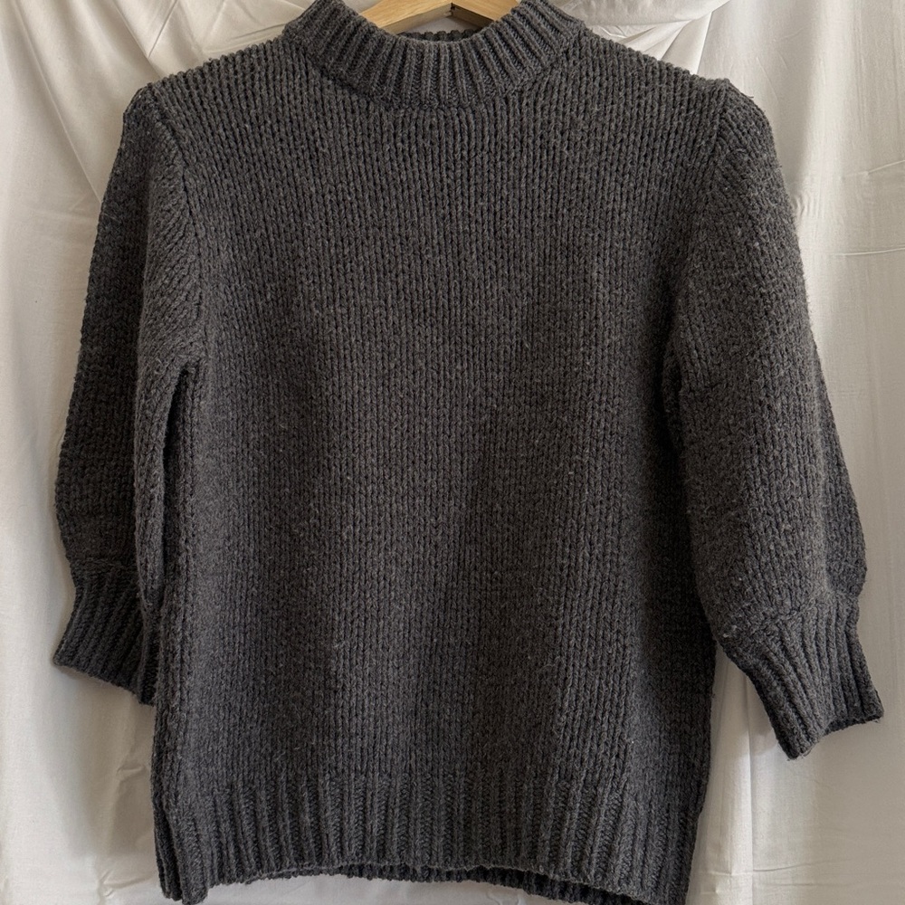 One grey day Cozy Gray Knit Sweater size xs